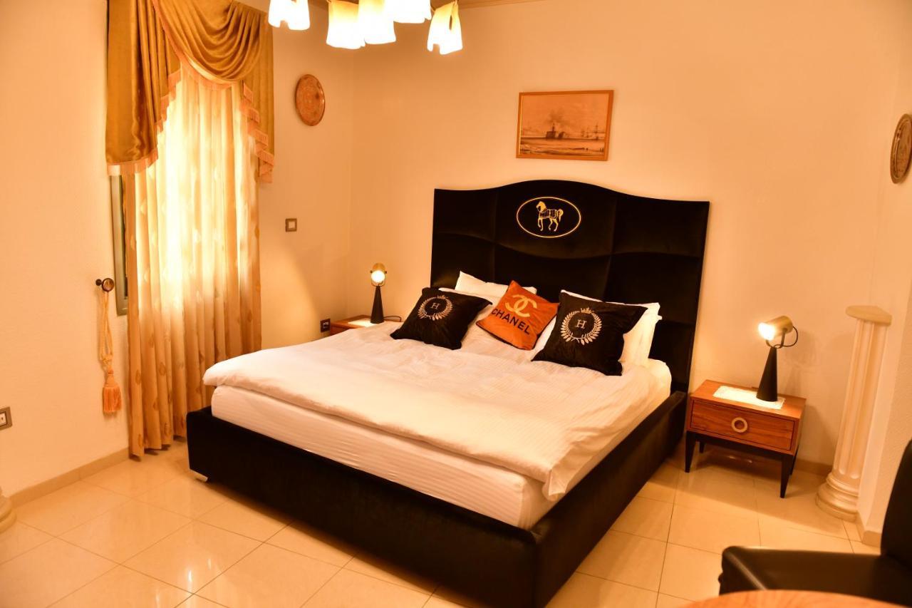 Aparthotel The German House Acre Exterior foto